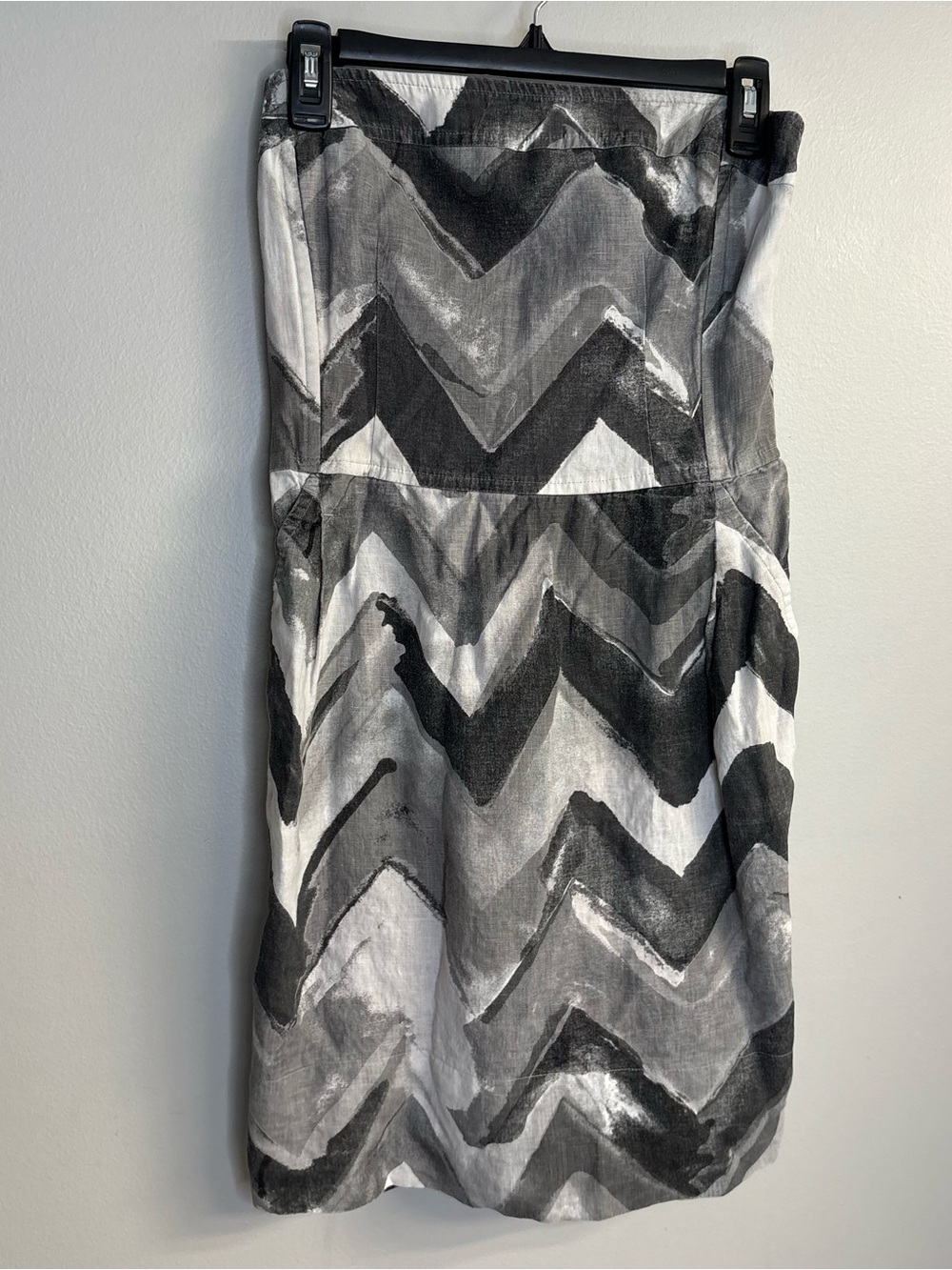 Banana Republic Strapless Chevron Print Sundress in Black & White y2k Linen